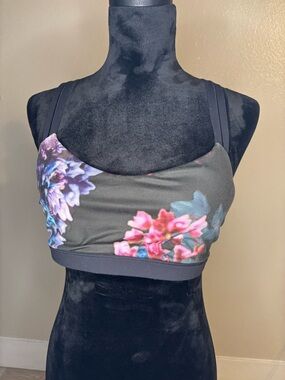 lululemon athletica Floral Print Sports Bra Size 12